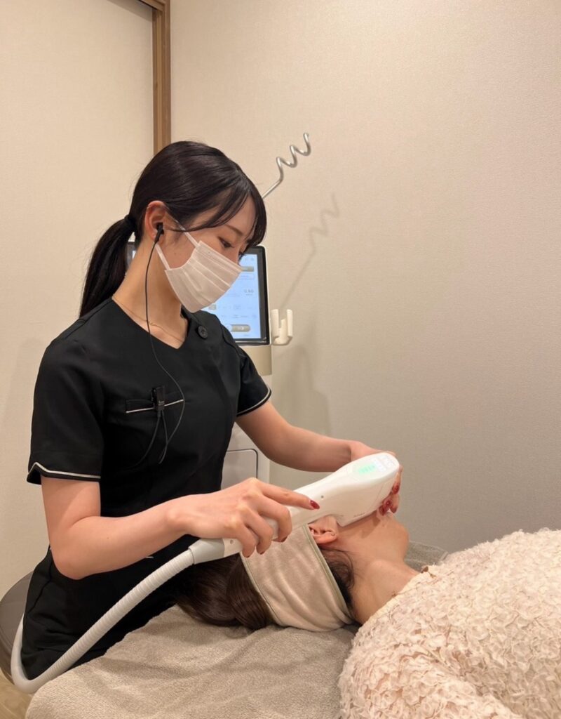 高出力レーザー